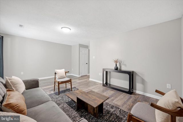 3251 FOOTHILL ST, Woodbridge, VA 22192