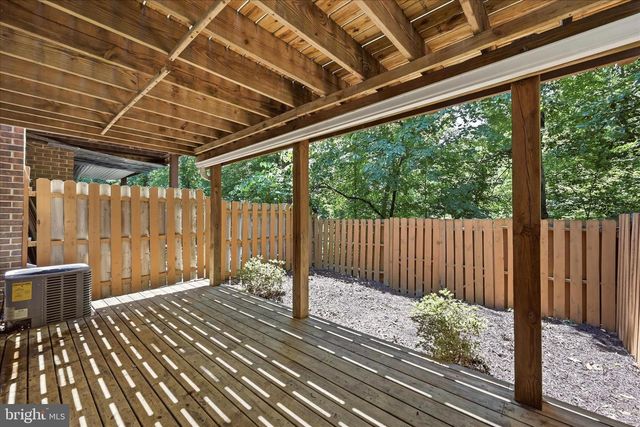 3251 FOOTHILL ST, Woodbridge, VA 22192