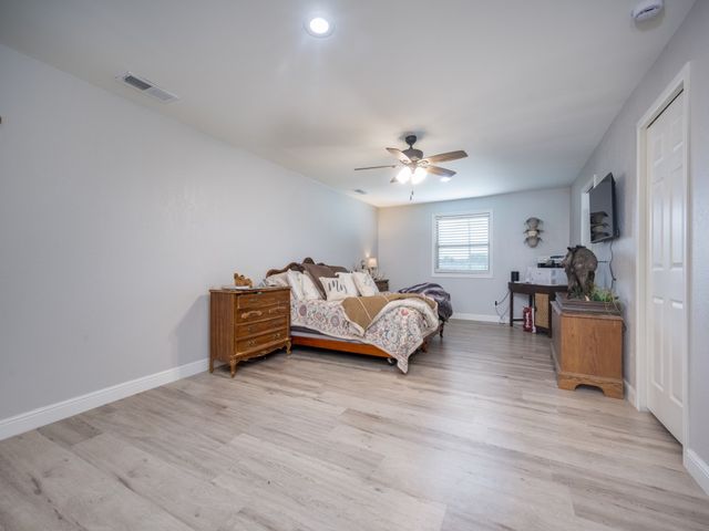 1168 US Highway 380 W, Jacksboro, TX 76458