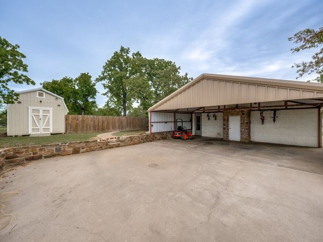 1168 US Highway 380 W, Jacksboro, TX 76458