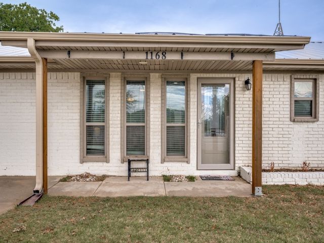 1168 US Highway 380 W, Jacksboro, TX 76458