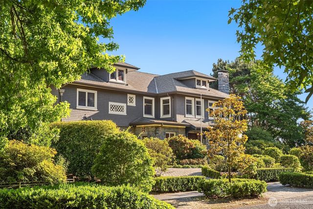 421 W Highland Drive, Seattle, WA 98119