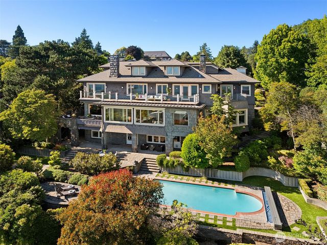 421 W Highland Drive, Seattle, WA 98119