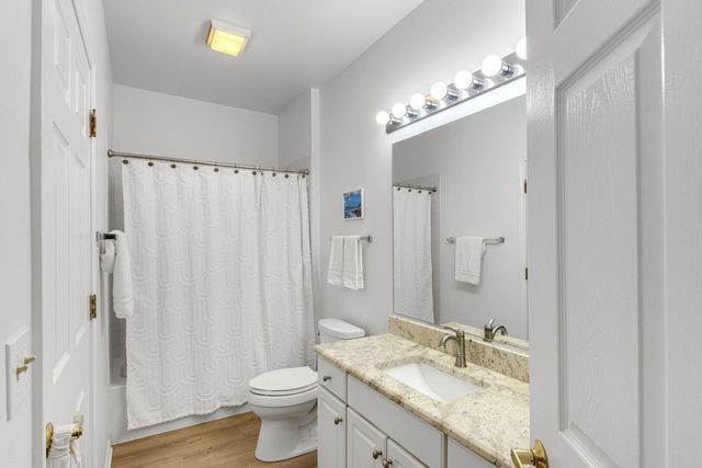 2071 Waverly Lane, Algonquin, IL 60102