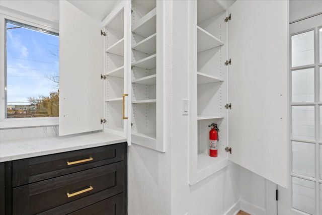 2597 S Austin STREET, Milwaukee, WI 53207