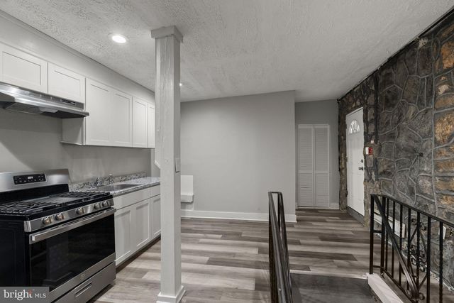 4630 CHESTER AVE, Philadelphia, PA 19143