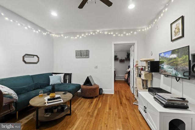 4630 CHESTER AVE, Philadelphia, PA 19143