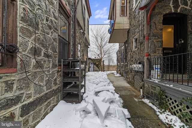 4630 CHESTER AVE, Philadelphia, PA 19143