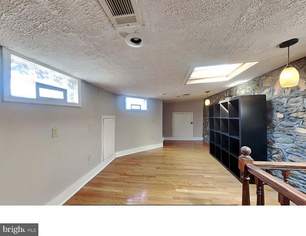 4630 CHESTER AVE, Philadelphia, PA 19143