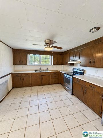 419 East Patterson Street, Lansford Boro, PA 18232