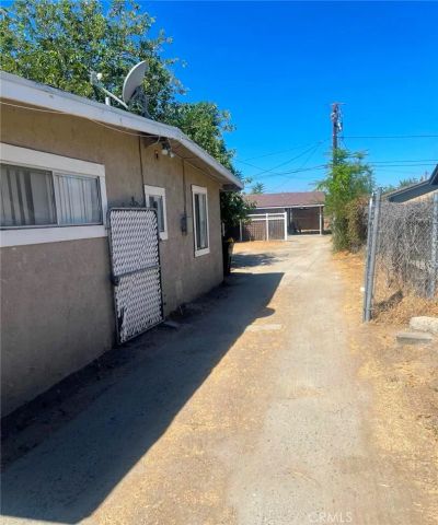 588 S Rosario Ave, San Jacinto, CA 92583