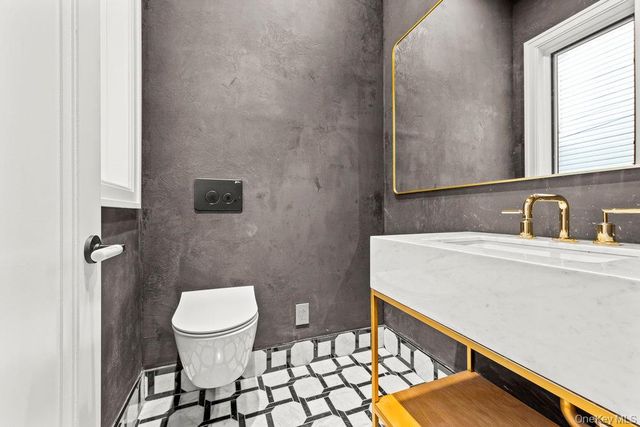 176-12 Kildare Road, Jamaica Estates, NY 11432