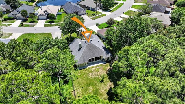 257 Johns Glen Dr, St Johns, FL 32259