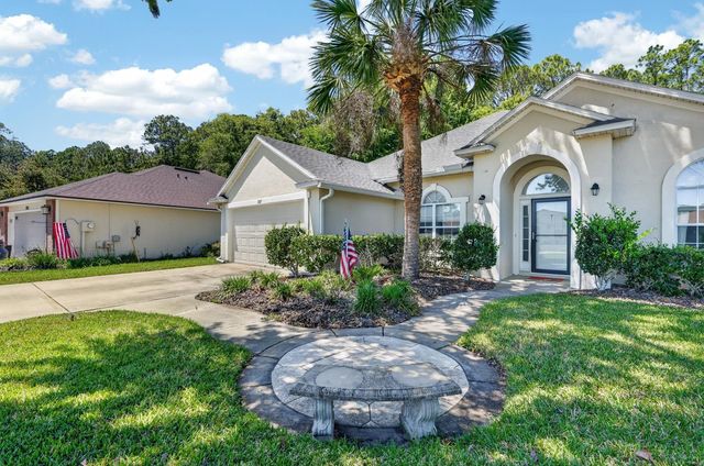 257 Johns Glen Dr, St Johns, FL 32259