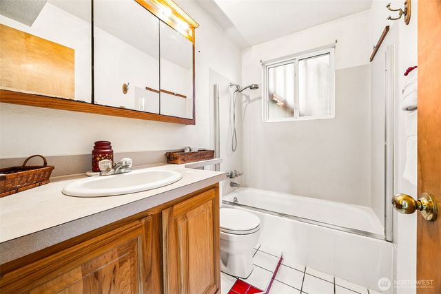 12915 147th Street E, Puyallup, WA 98374