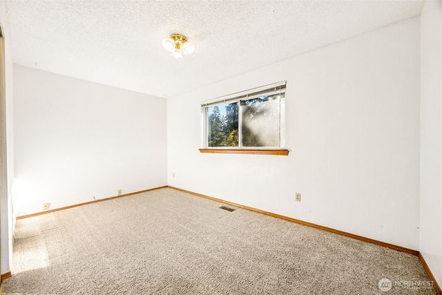 12915 147th Street E, Puyallup, WA 98374