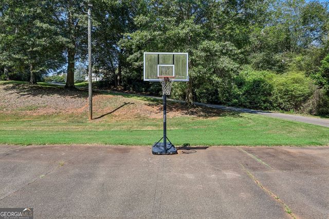 7535 Beechwood Lane, Gainesville, GA 30506