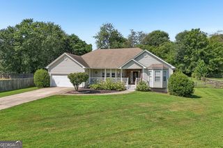 7535 Beechwood Lane, Gainesville, GA 30506
