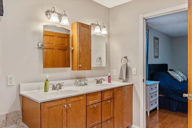 33 Heritage Lane, Highgate, VT 05459