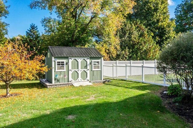 33 Heritage Lane, Highgate, VT 05459