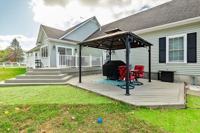 33 Heritage Lane, Highgate, VT 05459