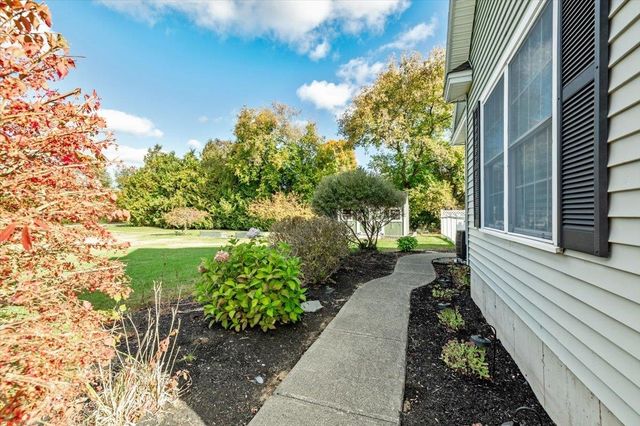 33 Heritage Lane, Highgate, VT 05459