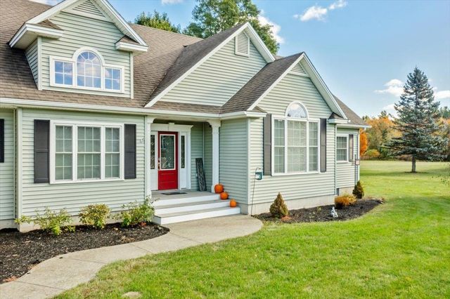 33 Heritage Lane, Highgate, VT 05459