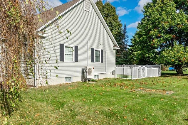 33 Heritage Lane, Highgate, VT 05459