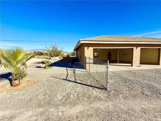 2370 Deadwood Street, Pahrump, NV 89048