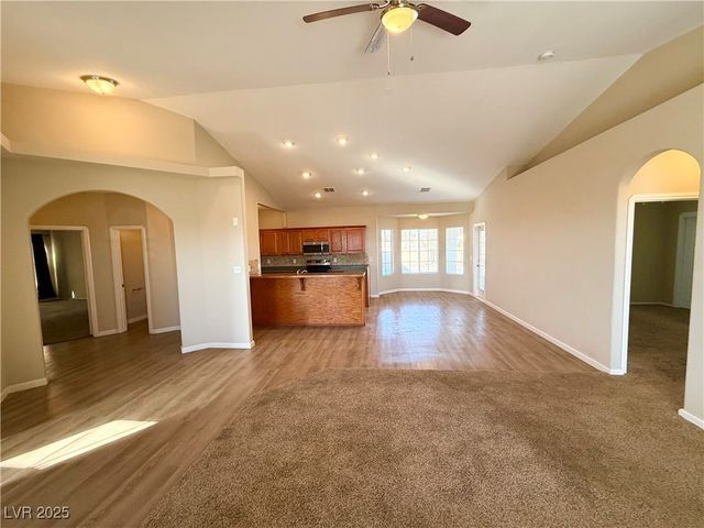 2370 Deadwood Street, Pahrump, NV 89048