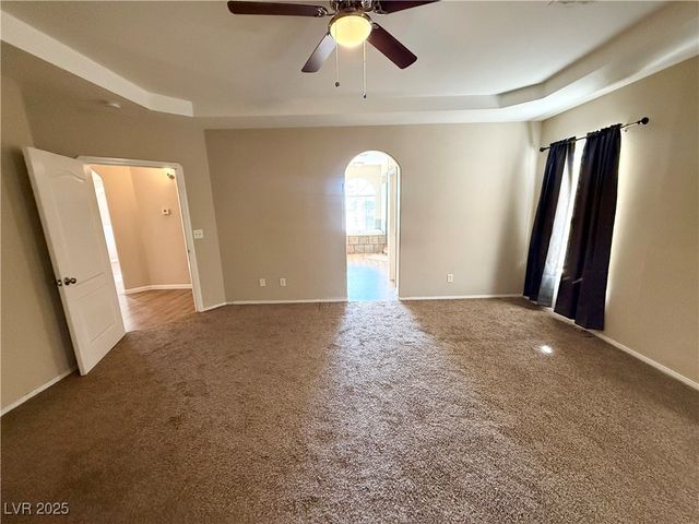 2370 Deadwood Street, Pahrump, NV 89048