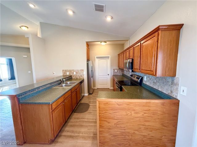 2370 Deadwood Street, Pahrump, NV 89048