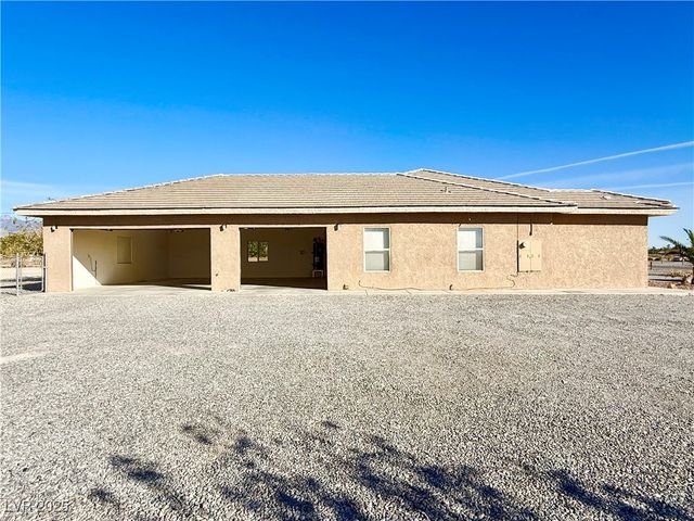 2370 Deadwood Street, Pahrump, NV 89048