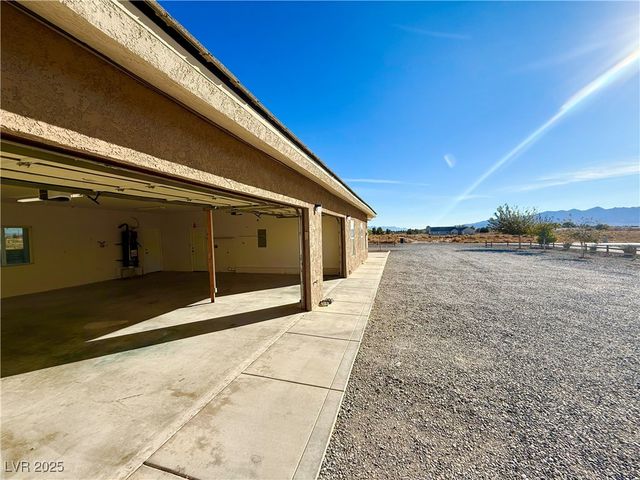 2370 Deadwood Street, Pahrump, NV 89048