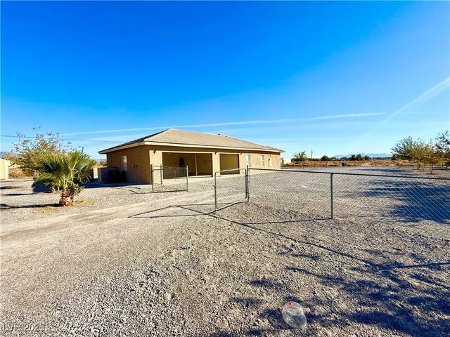 2370 Deadwood Street, Pahrump, NV 89048