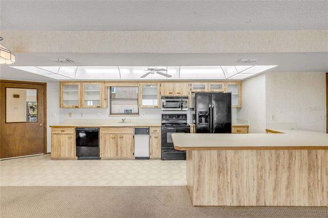 824 EEL AVENUE, New Smyrna Beach, FL 32169