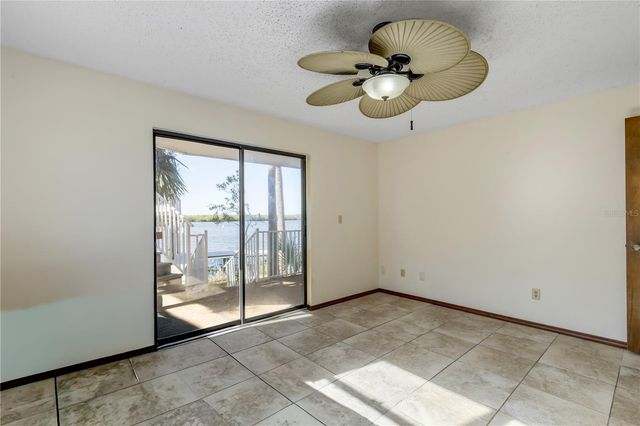 824 EEL AVENUE, New Smyrna Beach, FL 32169