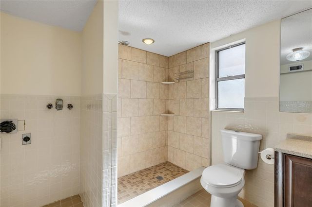 824 EEL AVENUE, New Smyrna Beach, FL 32169