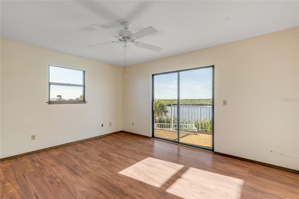 Image 13 of property listing at 824 EEL AVENUE, New Smyrna Beach, FL 32169