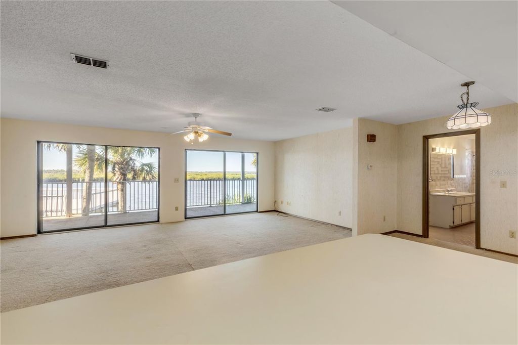 Image 25 of property listing at 824 EEL AVENUE, New Smyrna Beach, FL 32169
