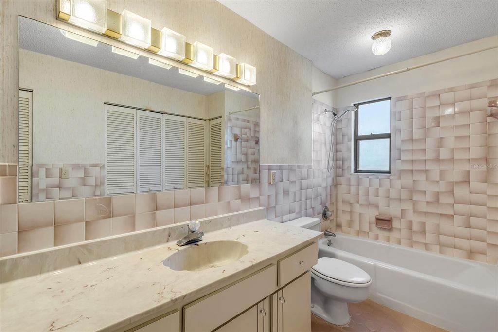 Image 28 of property listing at 824 EEL AVENUE, New Smyrna Beach, FL 32169