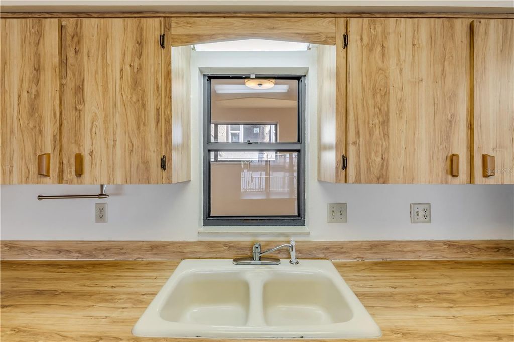 Image 39 of property listing at 824 EEL AVENUE, New Smyrna Beach, FL 32169