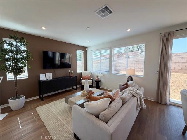 34307 Chelsie Ln, Yucaipa, CA 92399