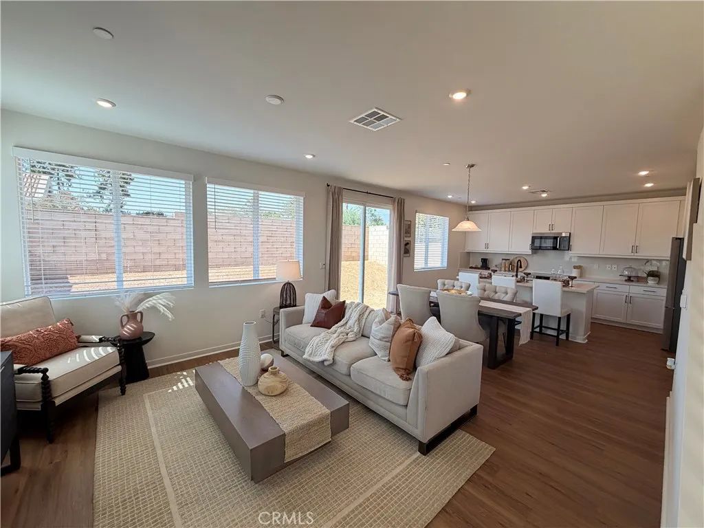 34307 Chelsie Ln, Yucaipa, CA 92399