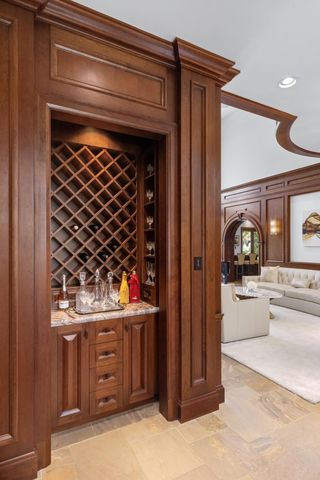 2325 NE 27th Street, Lighthouse Point, FL 33064