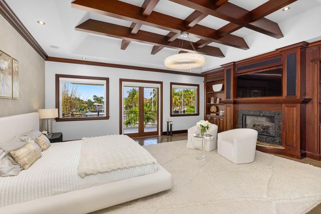 2325 NE 27th Street, Lighthouse Point, FL 33064