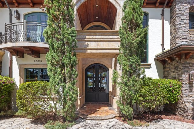 2325 NE 27th Street, Lighthouse Point, FL 33064