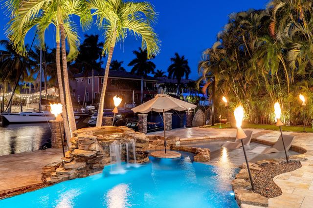 2325 NE 27th Street, Lighthouse Point, FL 33064