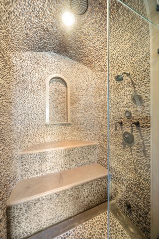 2325 NE 27th Street, Lighthouse Point, FL 33064