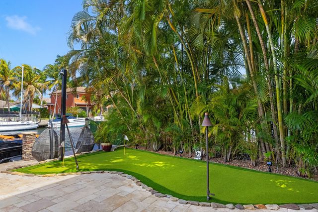 2325 NE 27th Street, Lighthouse Point, FL 33064